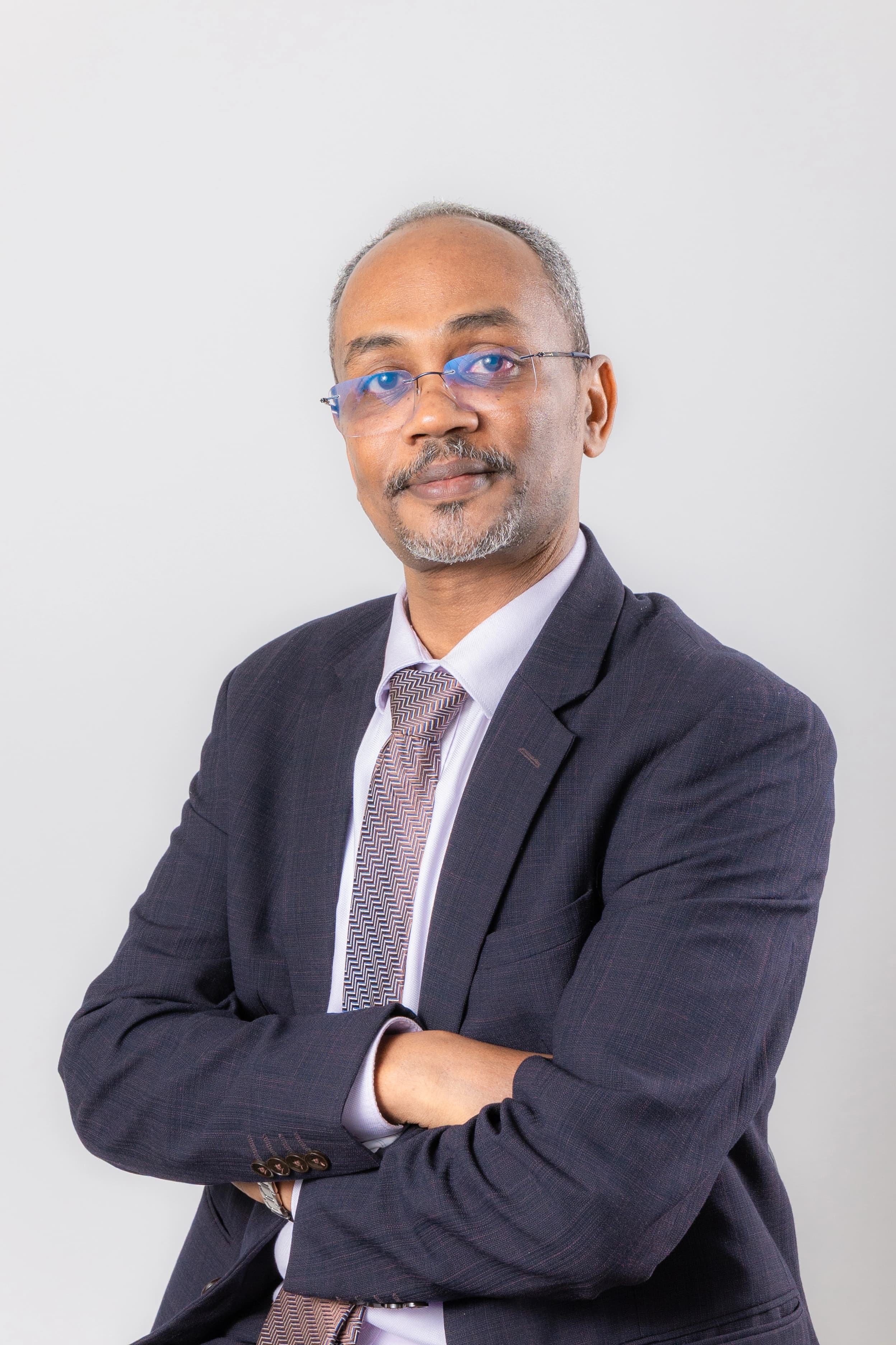 د. طارق علي
