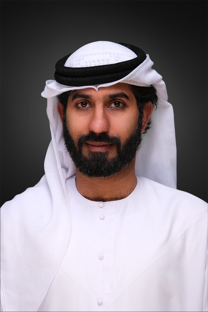 عادل اختر خميس