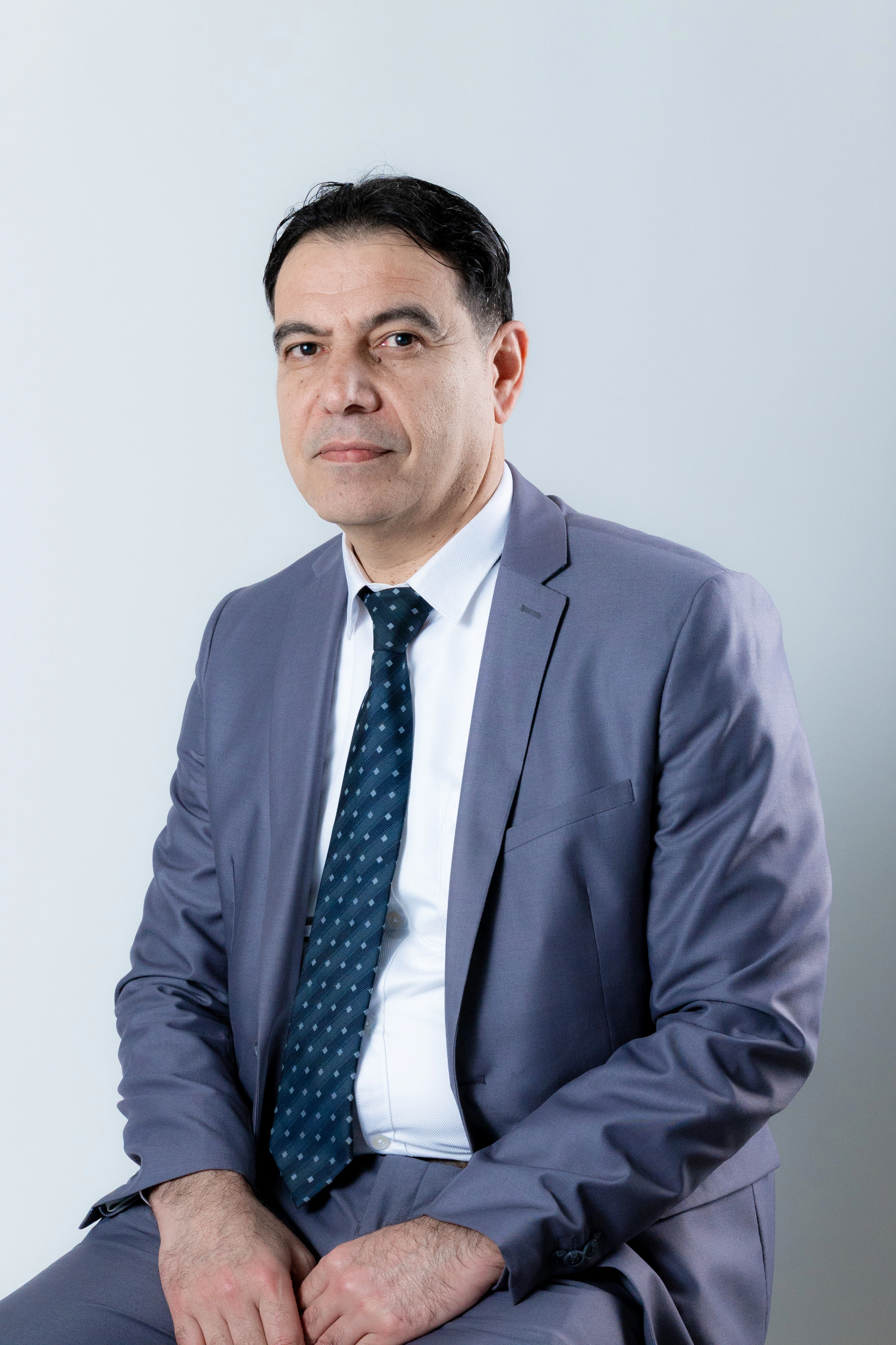 الدكتور عماد صالح ناصر