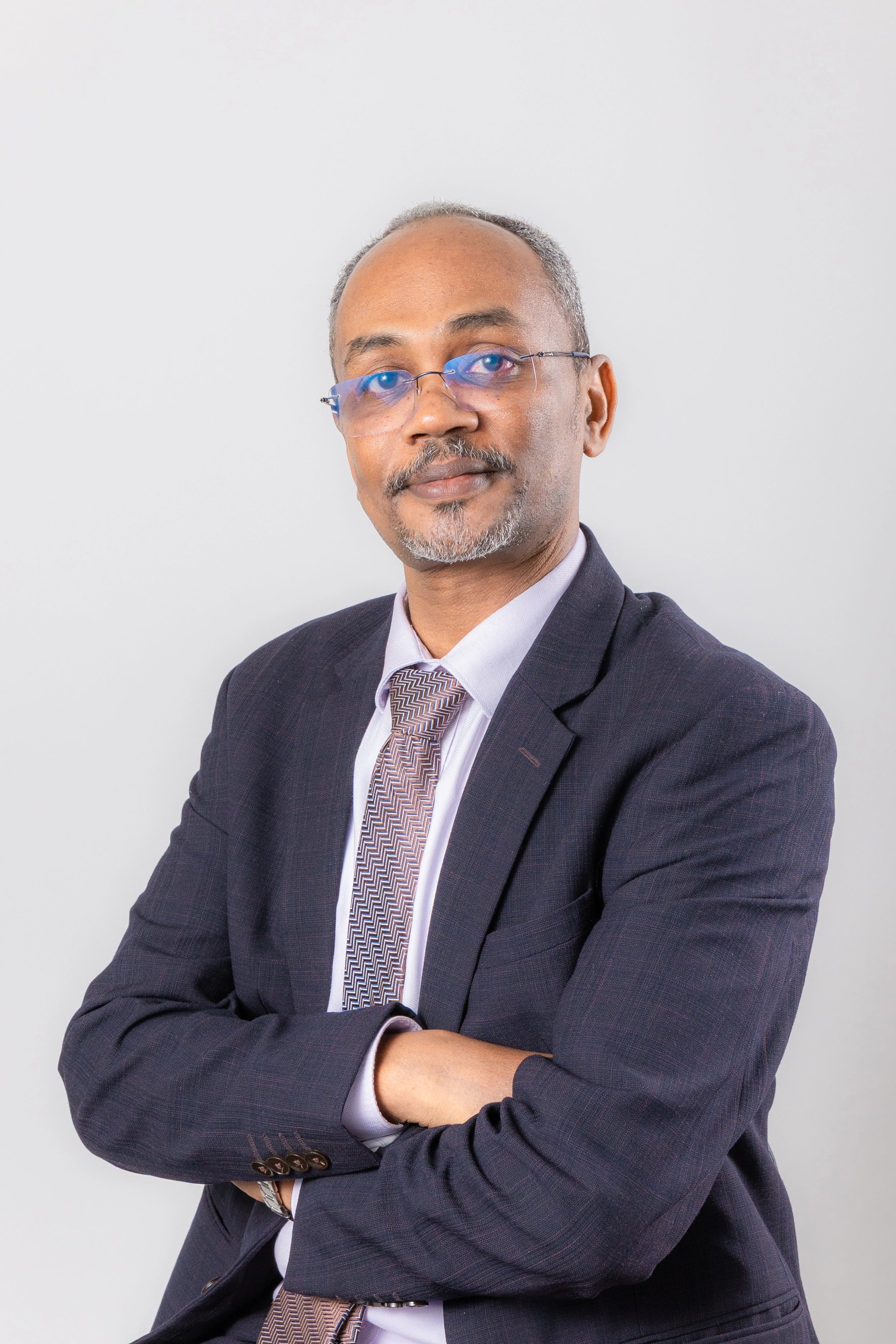 د. طارق علي